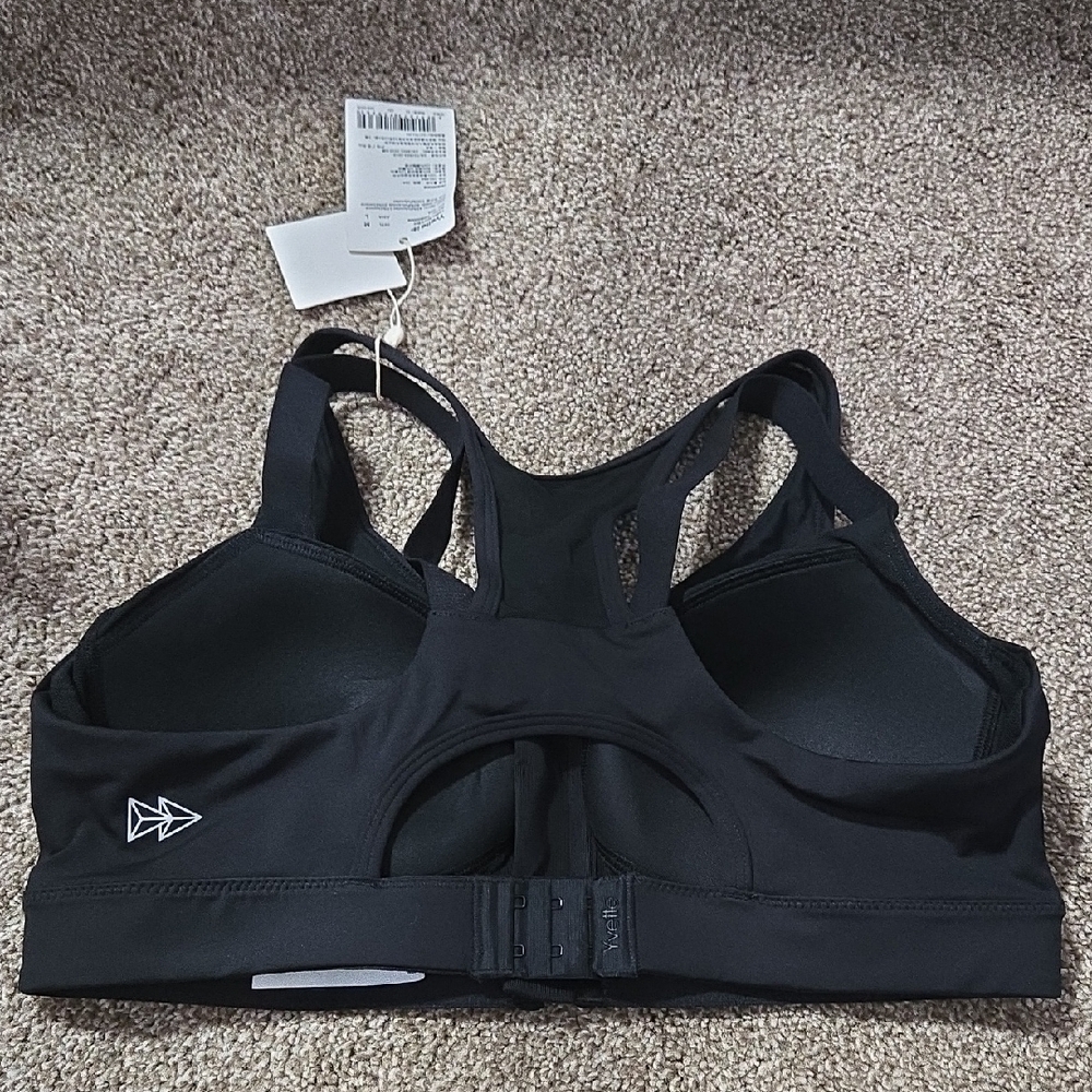 Yvette Front-Zip Black Sports Bra - Picture 6 of 6
